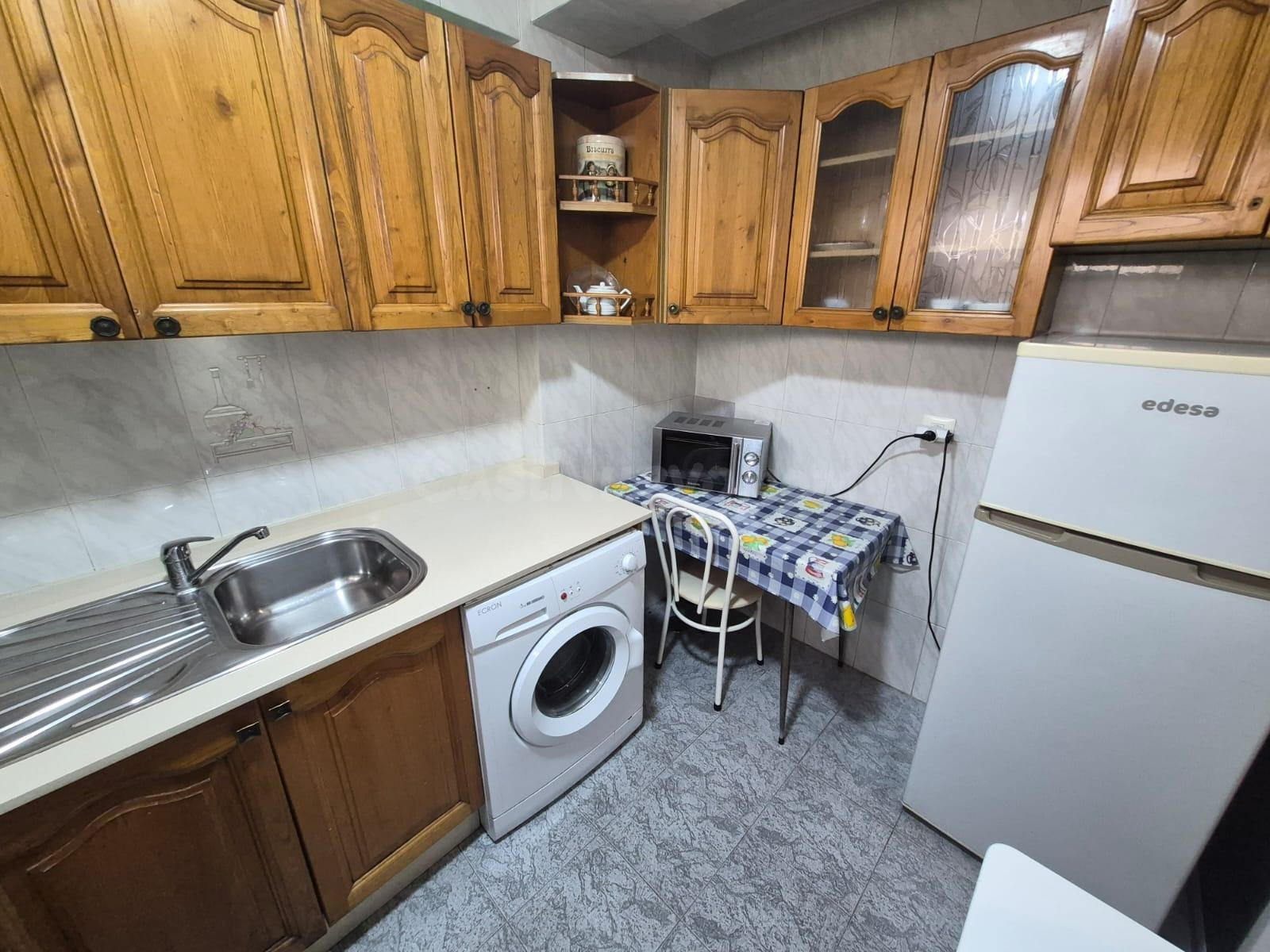 Vivienda con licencia turística a la venta - foto 2