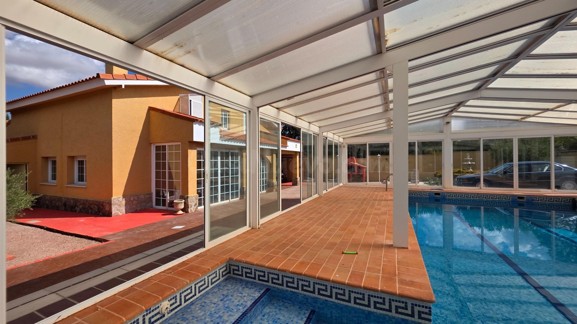 Gran chalet con piscina cubierta - foto 5