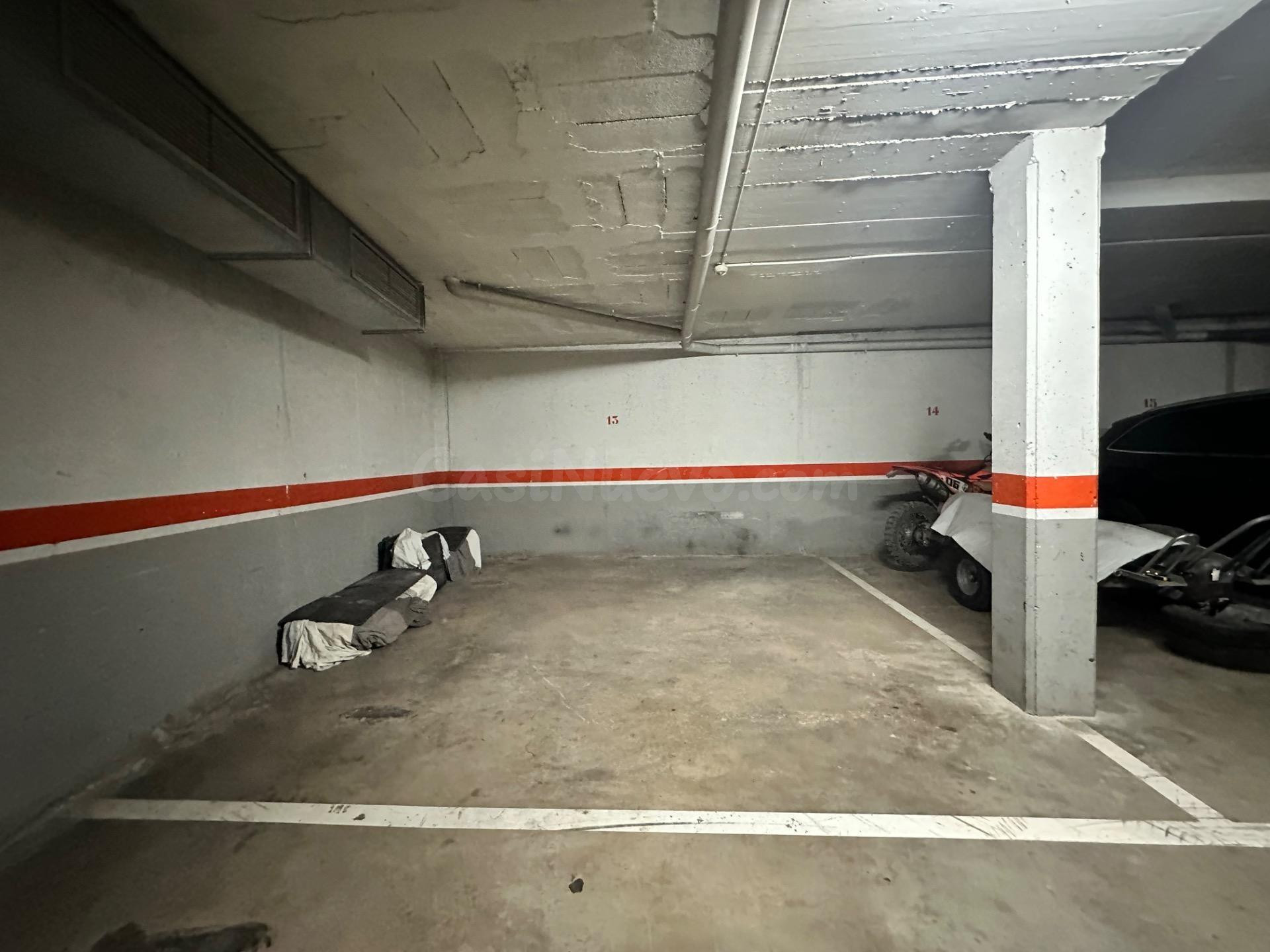 Plaza de aparcamiento XL en la Parada Nova de Manresa