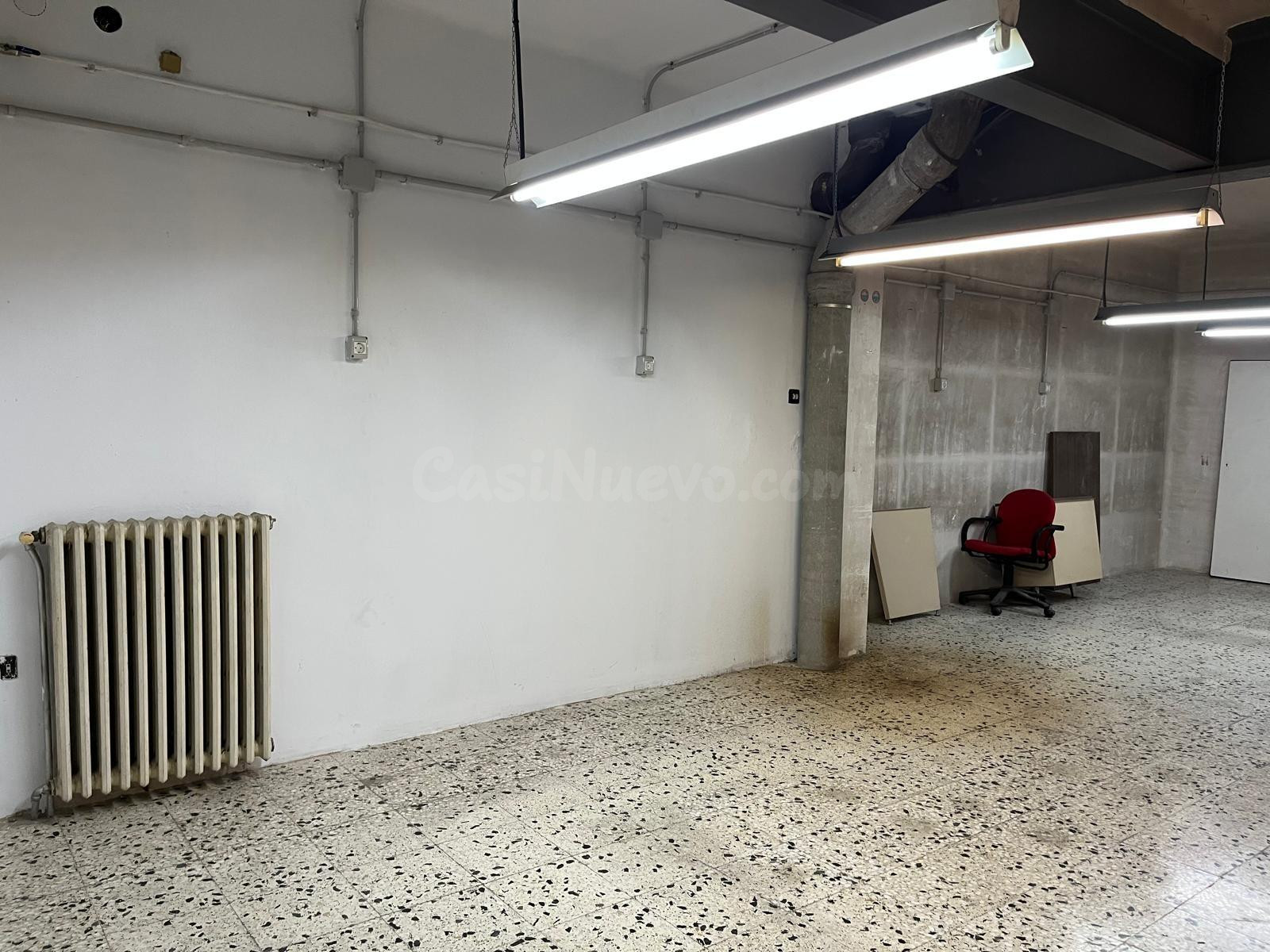 ALQUILER DE LOCAL COMERCIAL EN MANRESA - foto 4