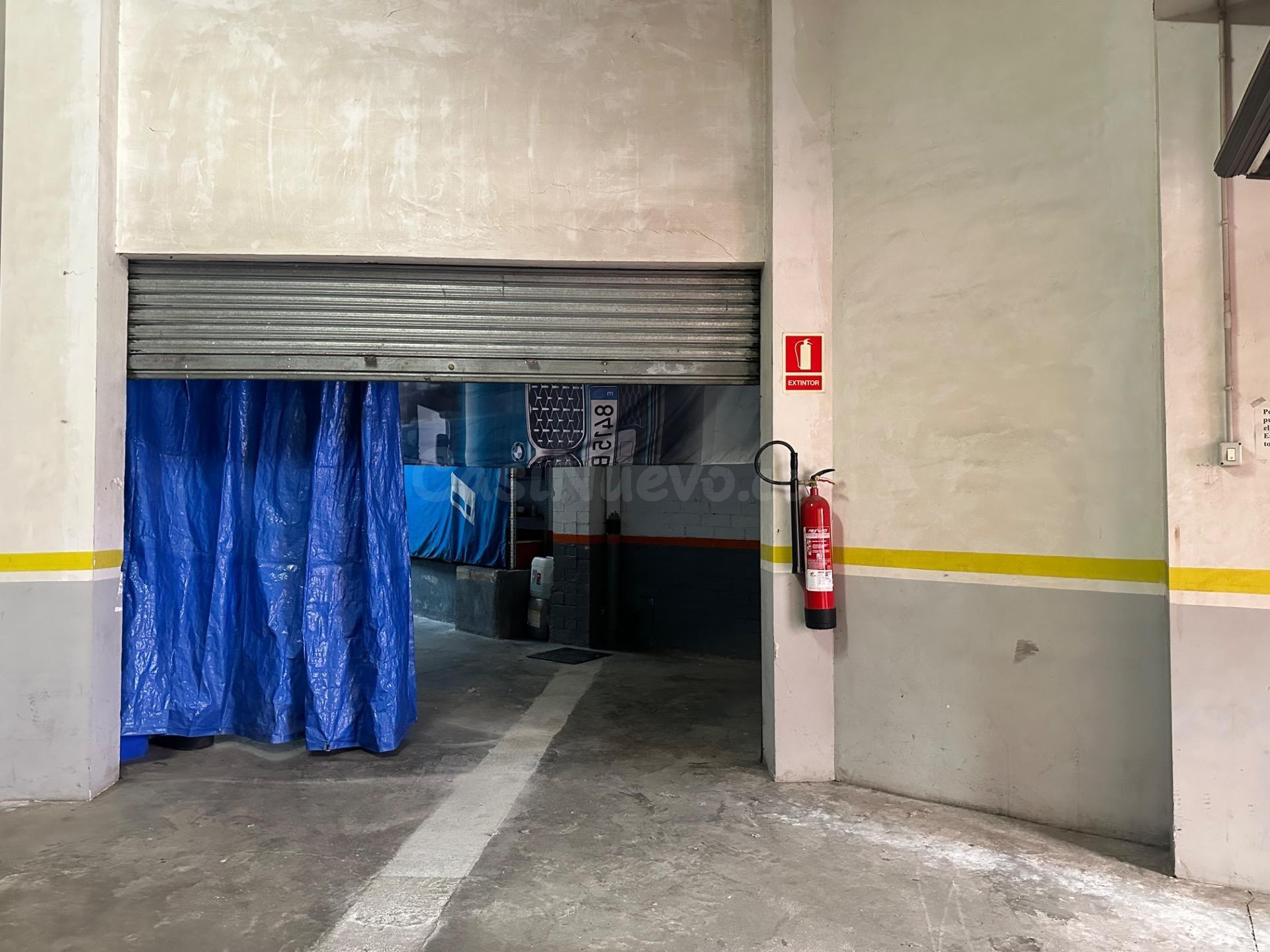 Garaje/Almacén 40 m2 a pie de calle en Manresa - foto 5