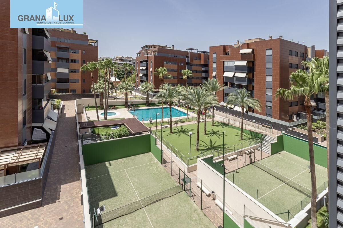Exclusiva vivienda en Residencial Parque Lagos