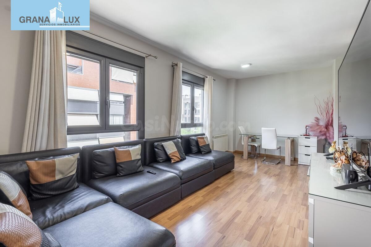Exclusiva vivienda en Residencial Parque Lagos - foto 3
