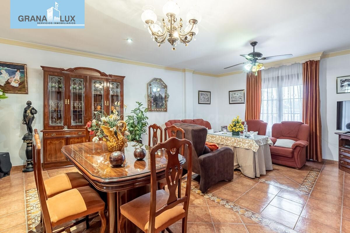 Chalet en planta baja en Pedro Ruiz, Santa Fe - foto 3