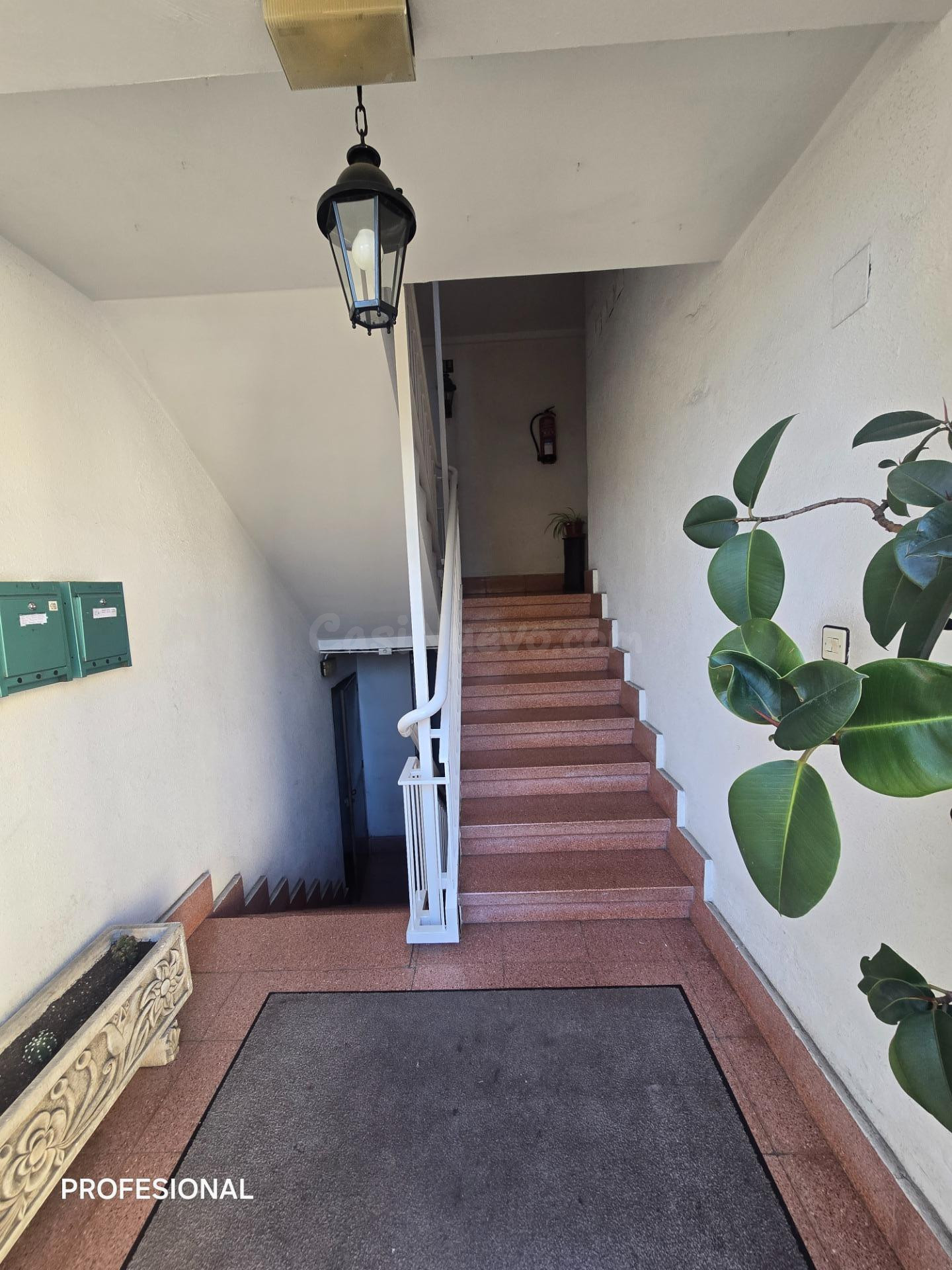 PISO CON BODEGA EN CUBILLOS DEL SIL - foto 3