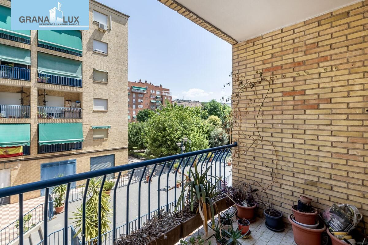Piso junto a Vergeles con garaje - foto 3