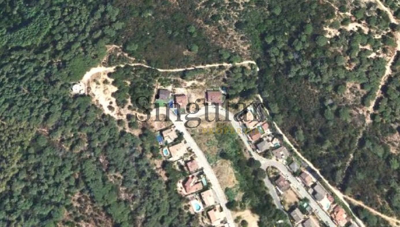 Parcela de 1.031m2 urbana edificable con proyecto chalet min - foto 2