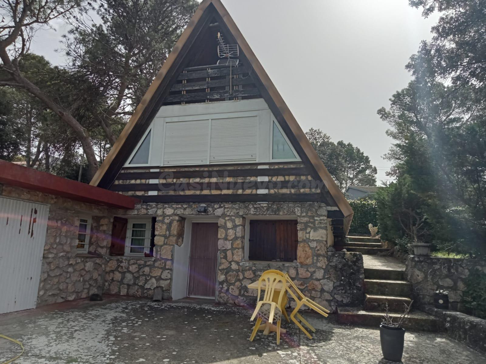 Cabaña de madera en parcela de 887 m2 - foto 3