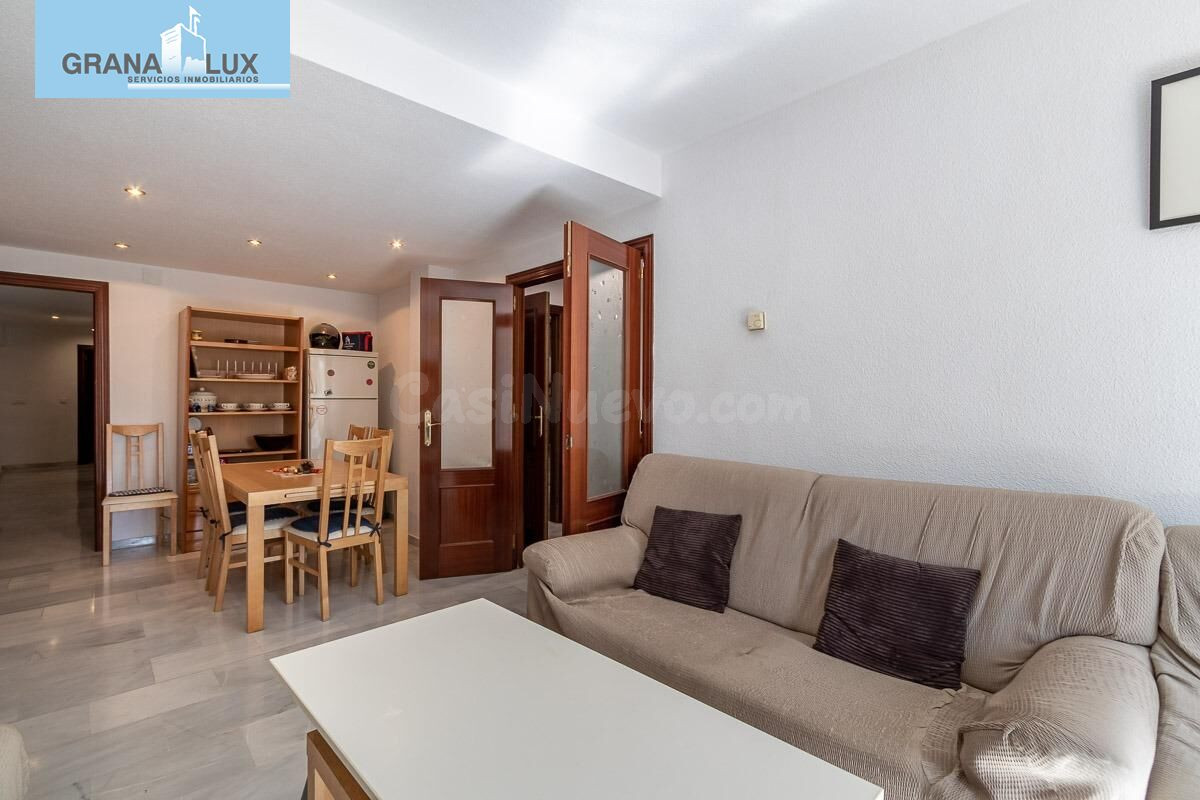 ¡¡Fantástico piso de 7 habitaciones en Bola de Oro!! - foto 4