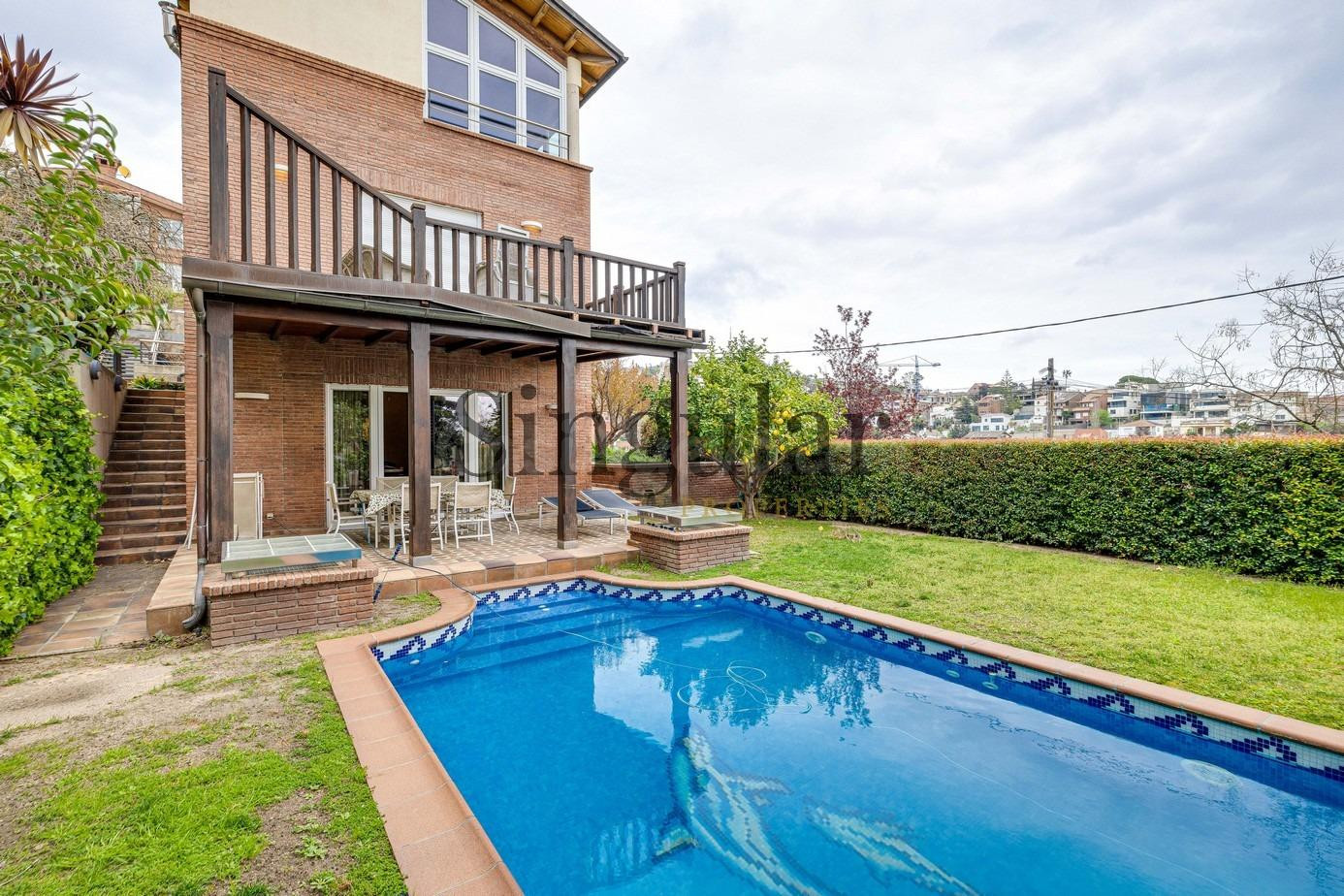 Magnífica vivienda situada en una de las zonas más tranquila - foto 3