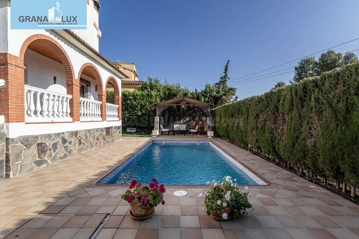 FANTASTICA CASA EN GOJAR - foto 3