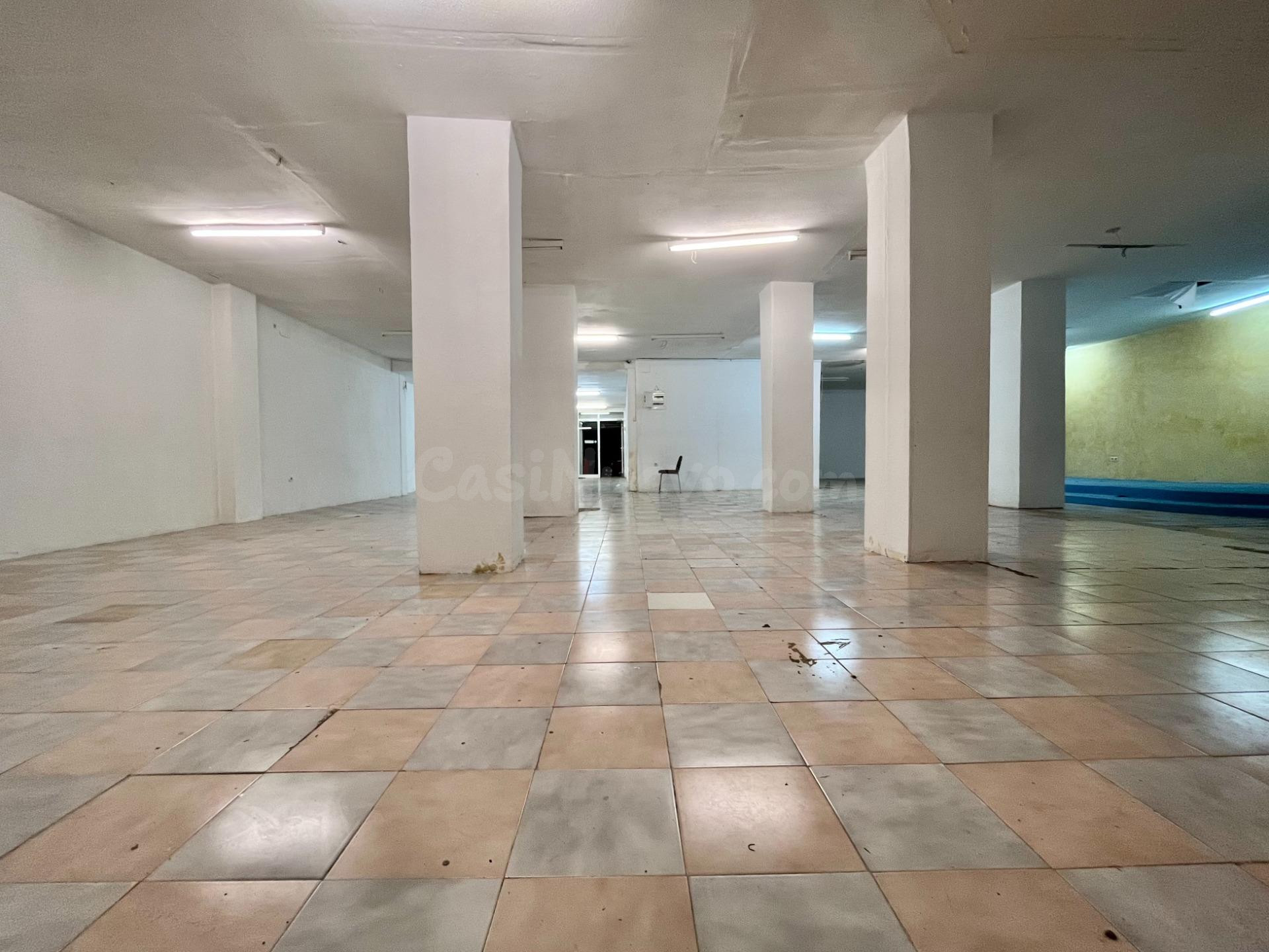 LOCAL COMERCIAL ZONA CENTRO