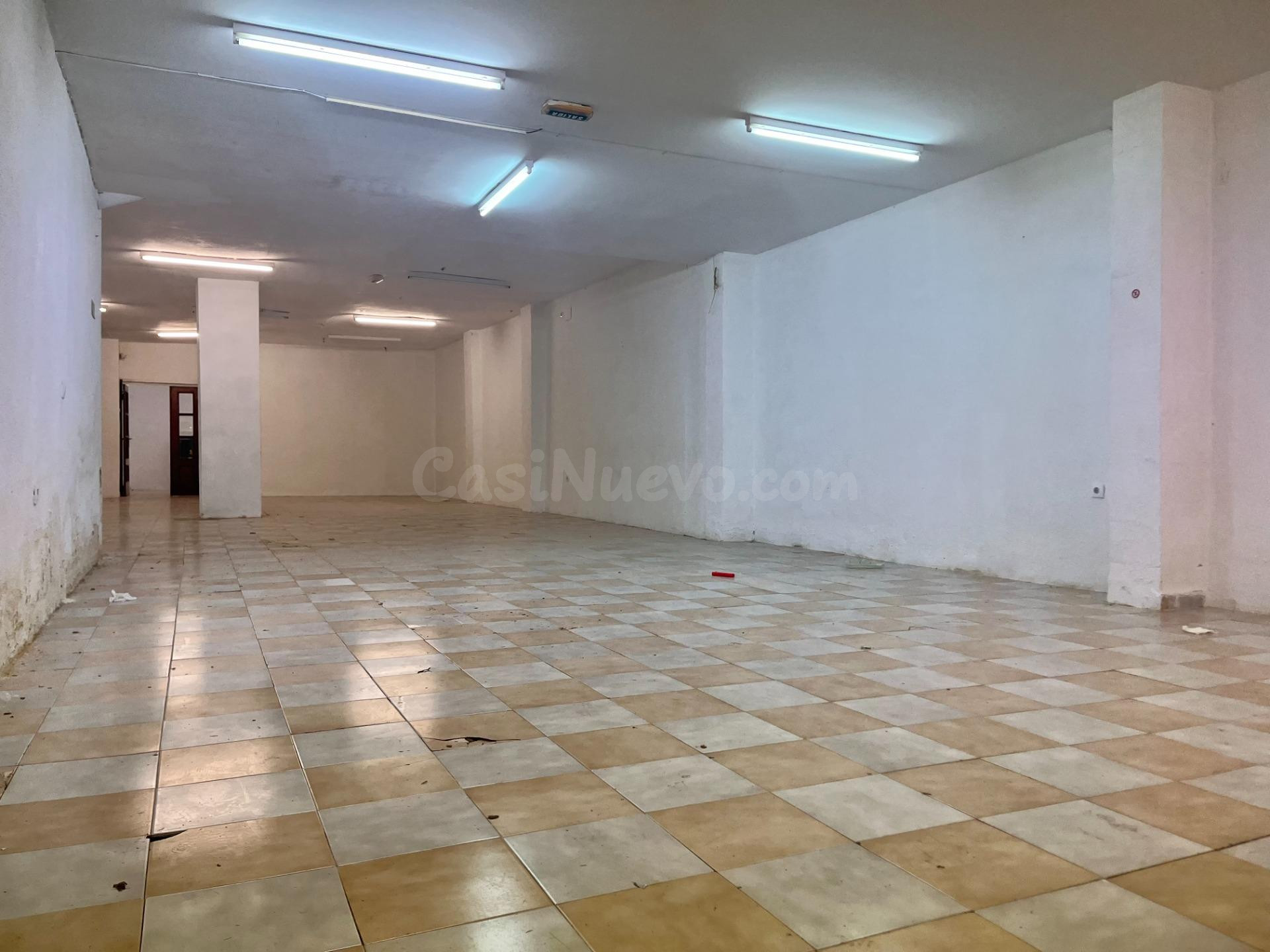 LOCAL COMERCIAL ZONA CENTRO - foto 2