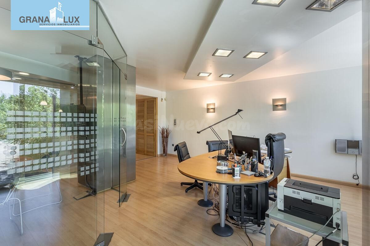 EXCLUSIVO INMUEBLE EN PLAZA DE CARRETAS, JUNTO AL EMBLEMÁTIC - foto 3