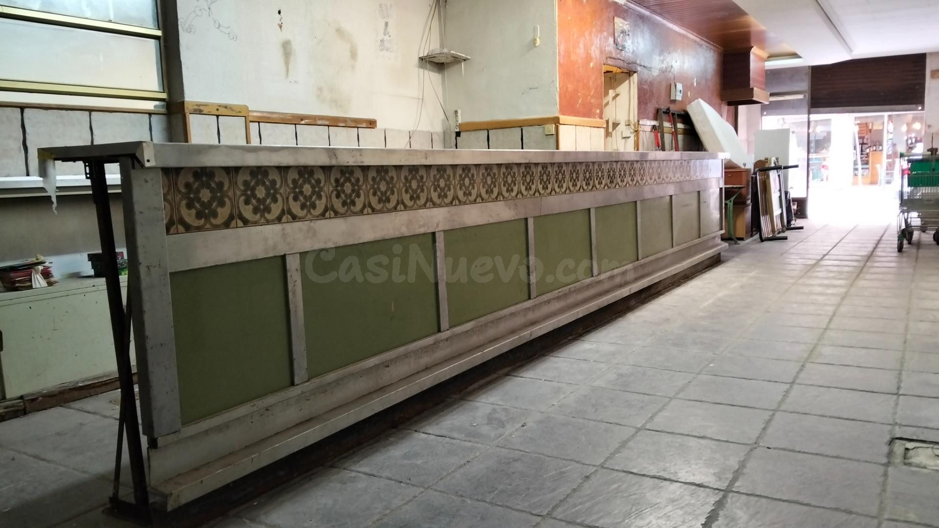 LOCAL COMERCIAL CON SALIDA DE HUMOS EN ZONA, ALCALDE TÁRREGA - foto 3