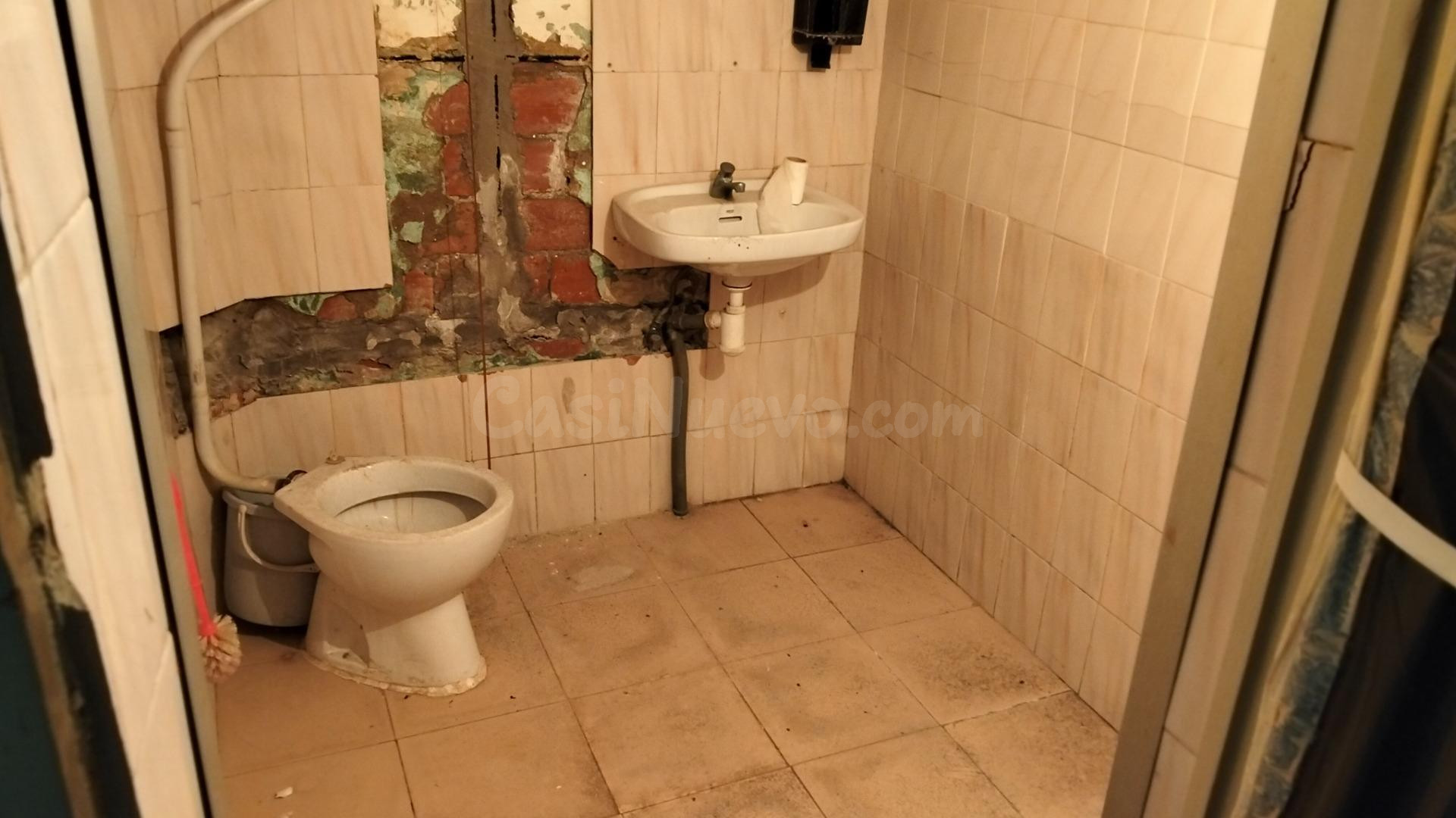 LOCAL COMERCIAL CON SALIDA DE HUMOS EN ZONA, ALCALDE TÁRREGA - foto 4