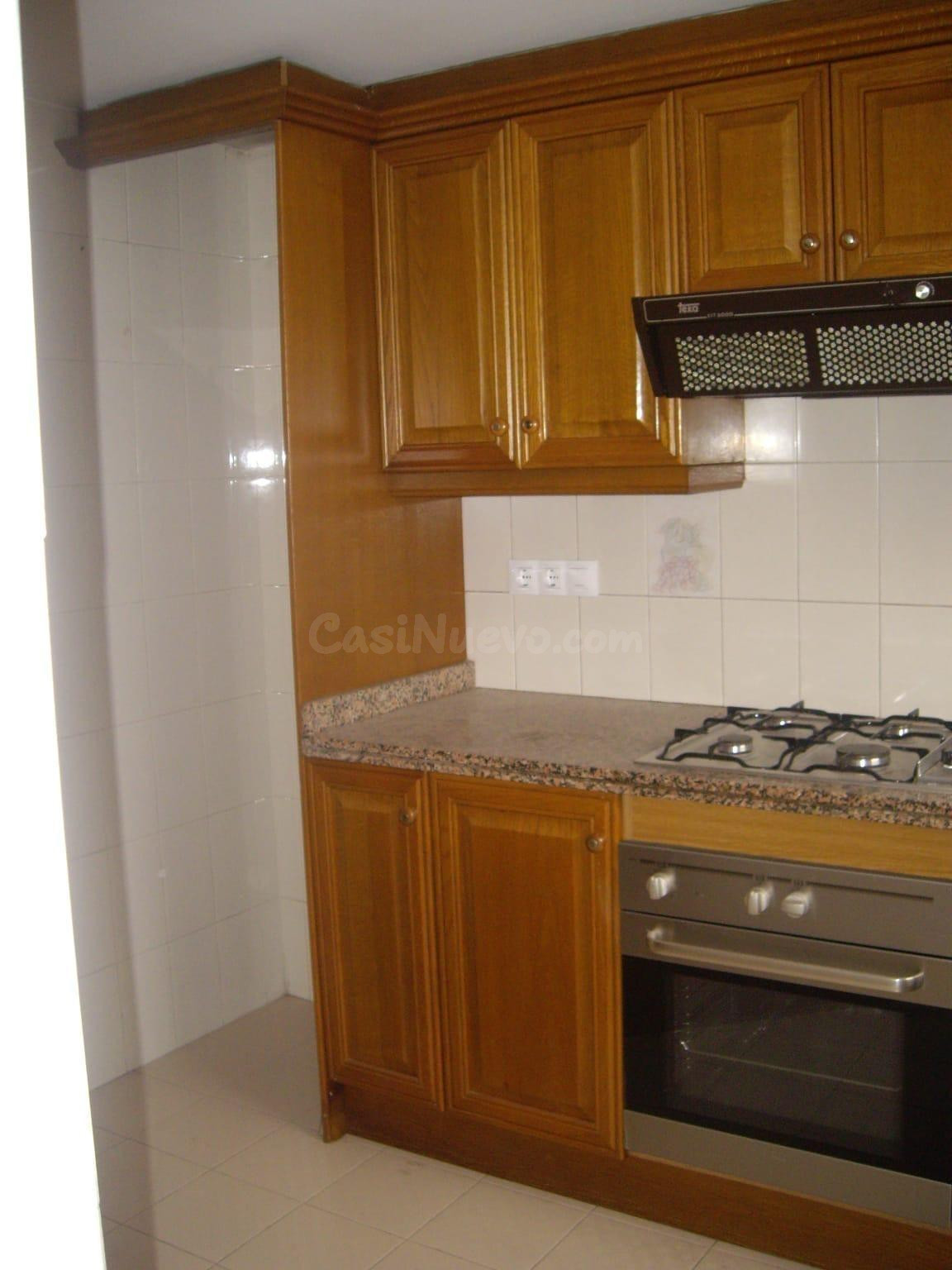 AMPLIO PISO DE CUATRO DORMITORIOS Y DOS BAÑOS CON DOS PLAZAS - foto 2