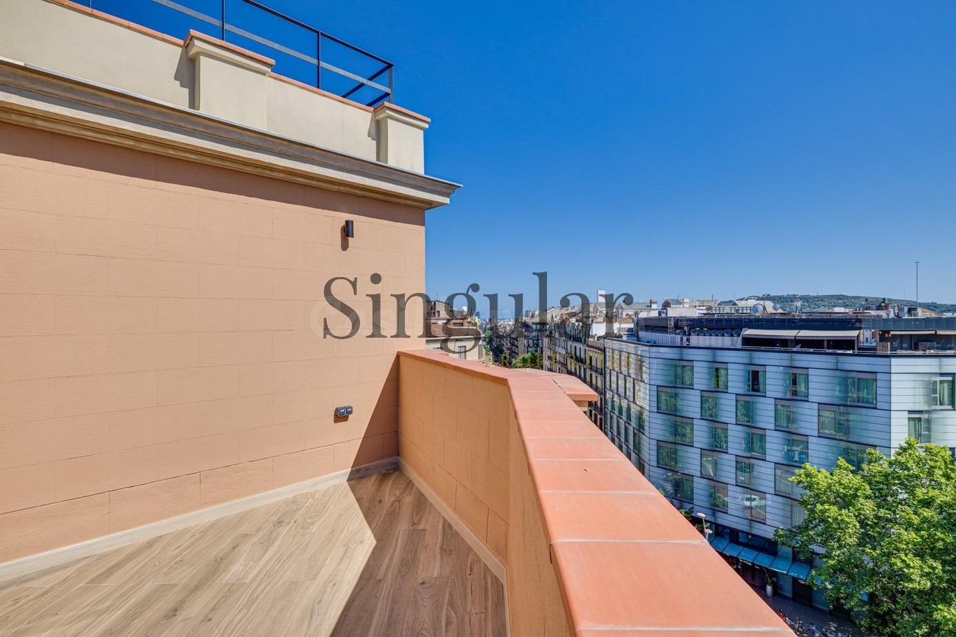 Ático con terraza de 20 m2 y vistas en la Dreta de l'Eixampl