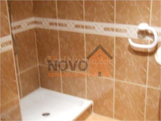 Local comercial 400m² en venta - Área de Silla - foto 4