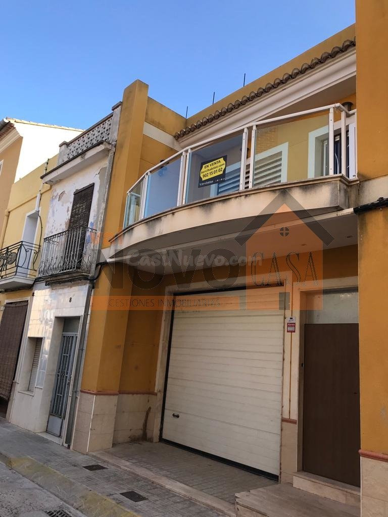 Casa 3 habitaciones 304m² en venta - Polinya de xuquer