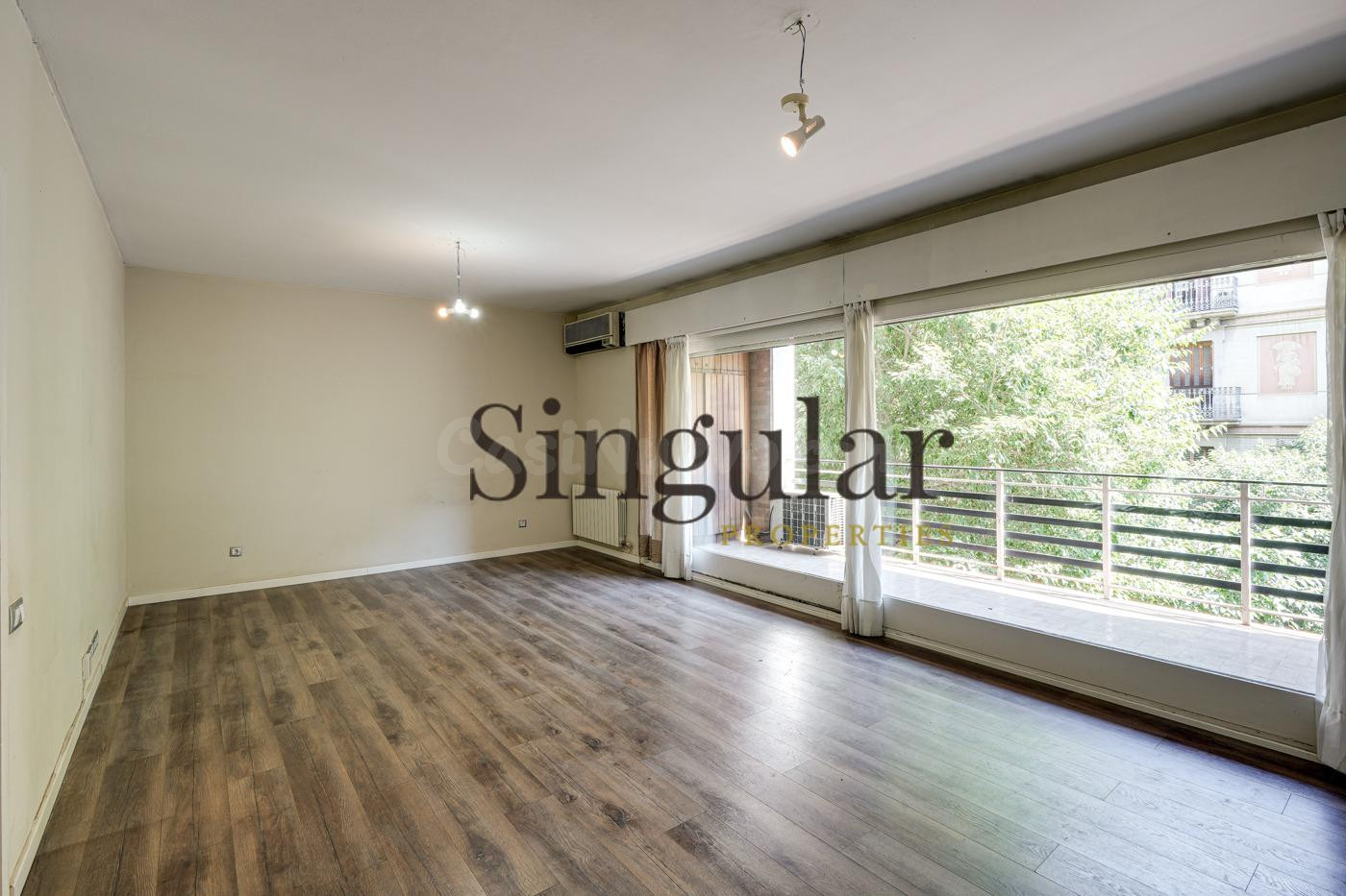 Vivienda con alma en pleno Quadrat d´or con Parking incluido - foto 4