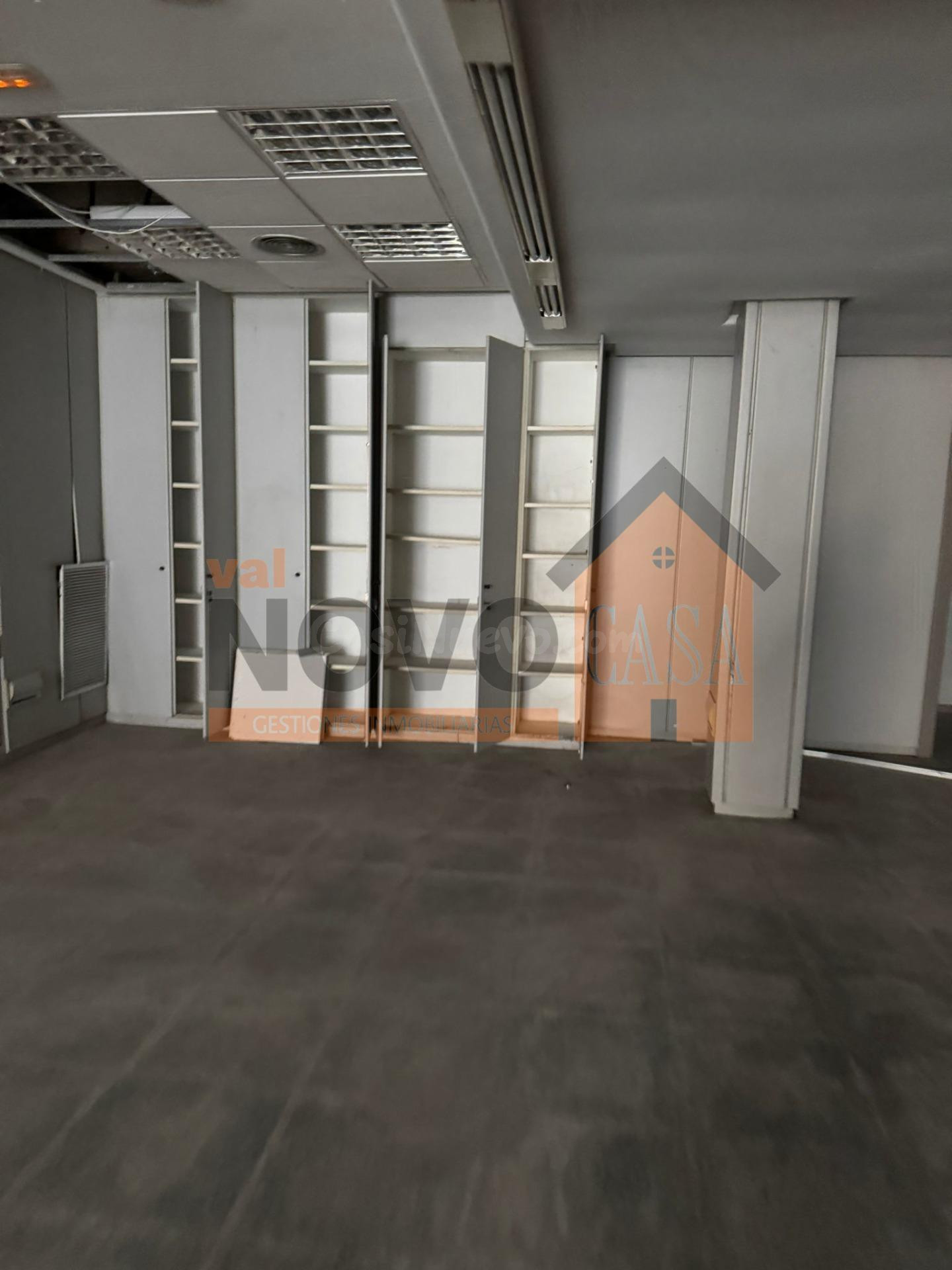 Local comercial 3 habitaciones 222m² en alquiler - Comunidad - foto 5