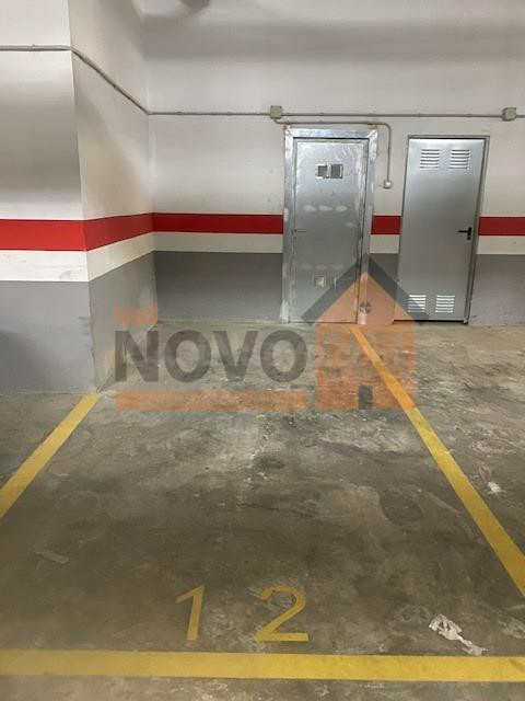 Parking 27m² en alquiler - SILLA