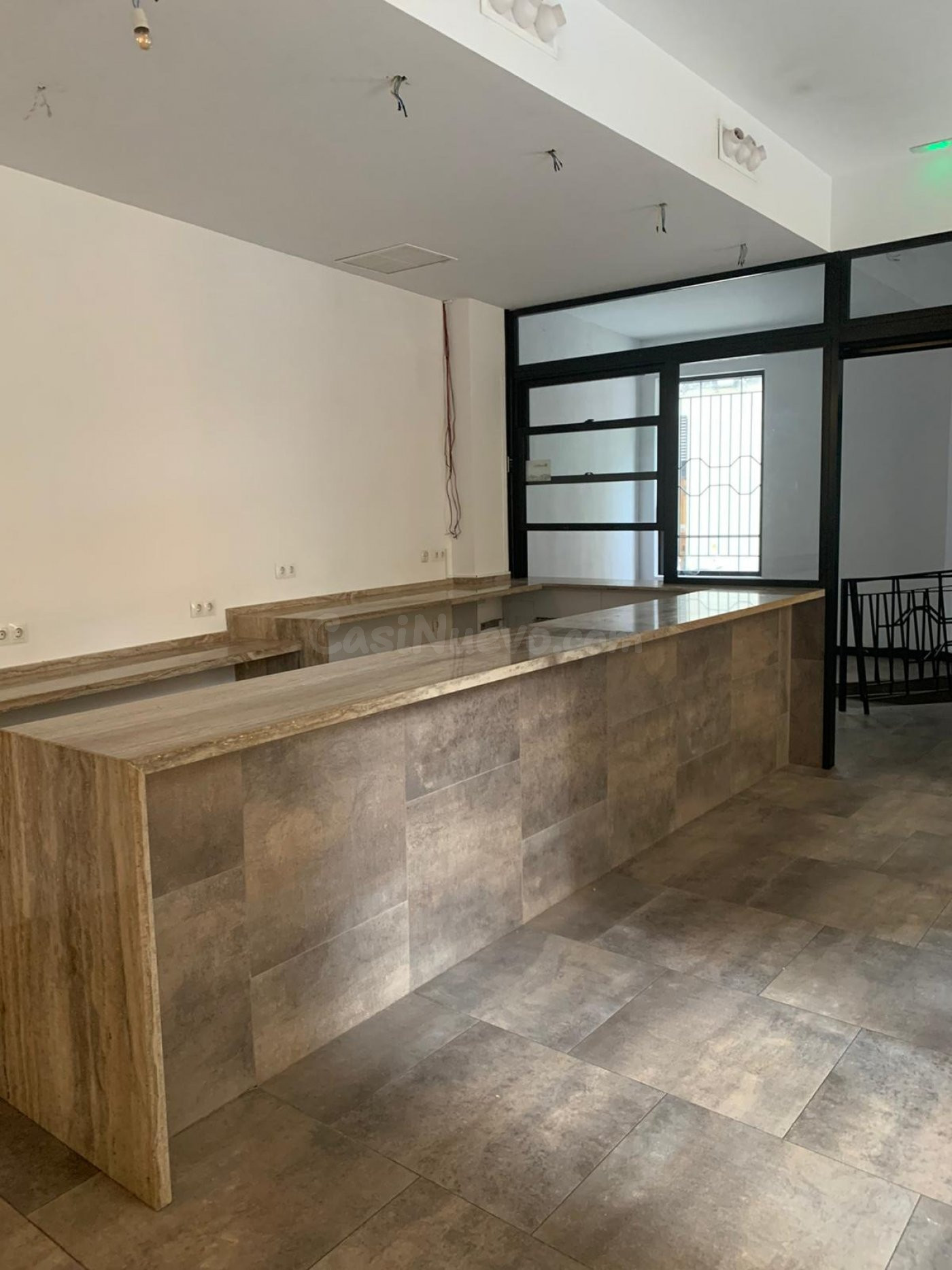 VENTA DE LOCAL EN PLENO CENTRO, A UN PASO DE LA EXPLANADA - foto 5