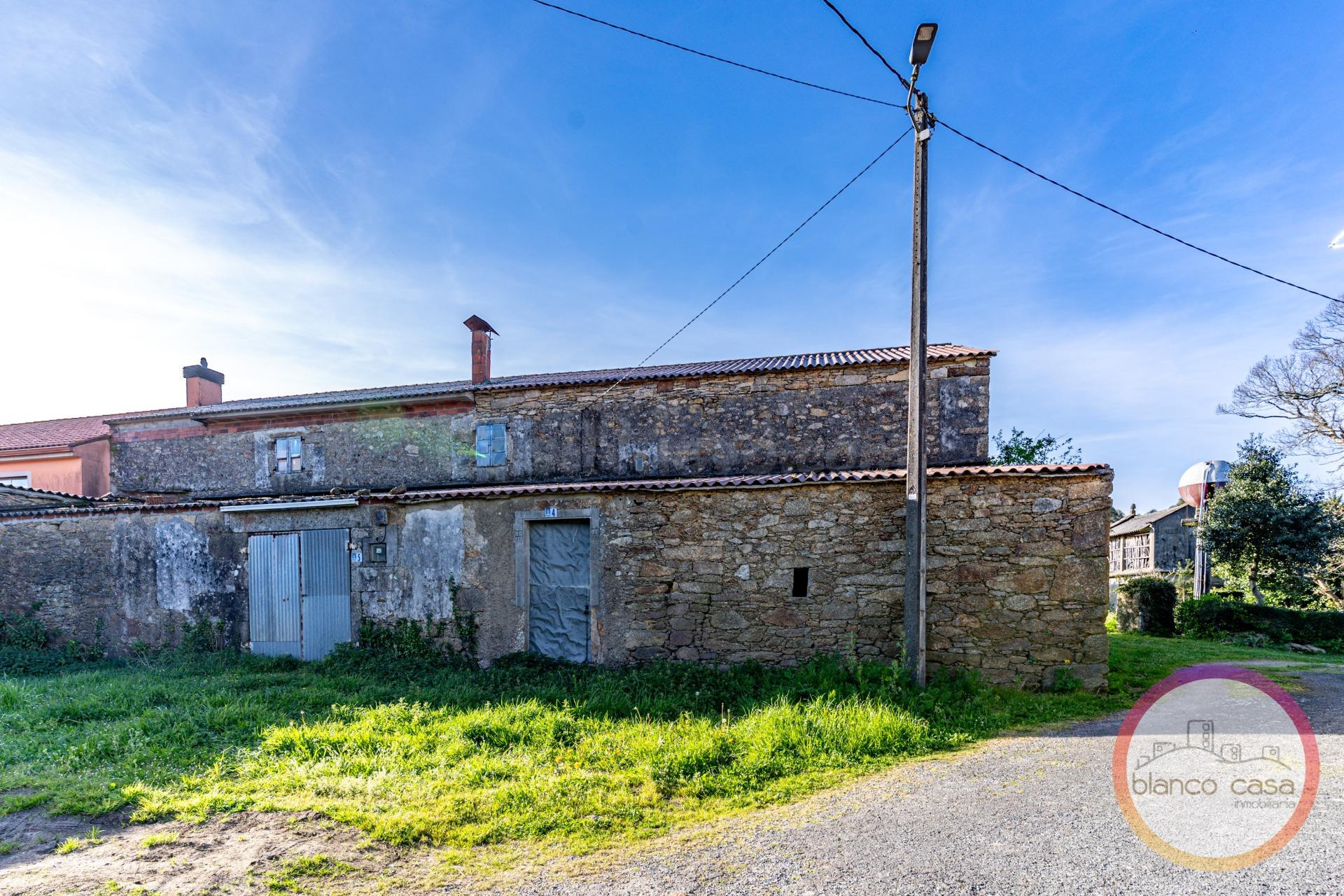CASA para REFORMAR + TERRENO  POR 76.900 €  en LARACHA (A Co - foto 3