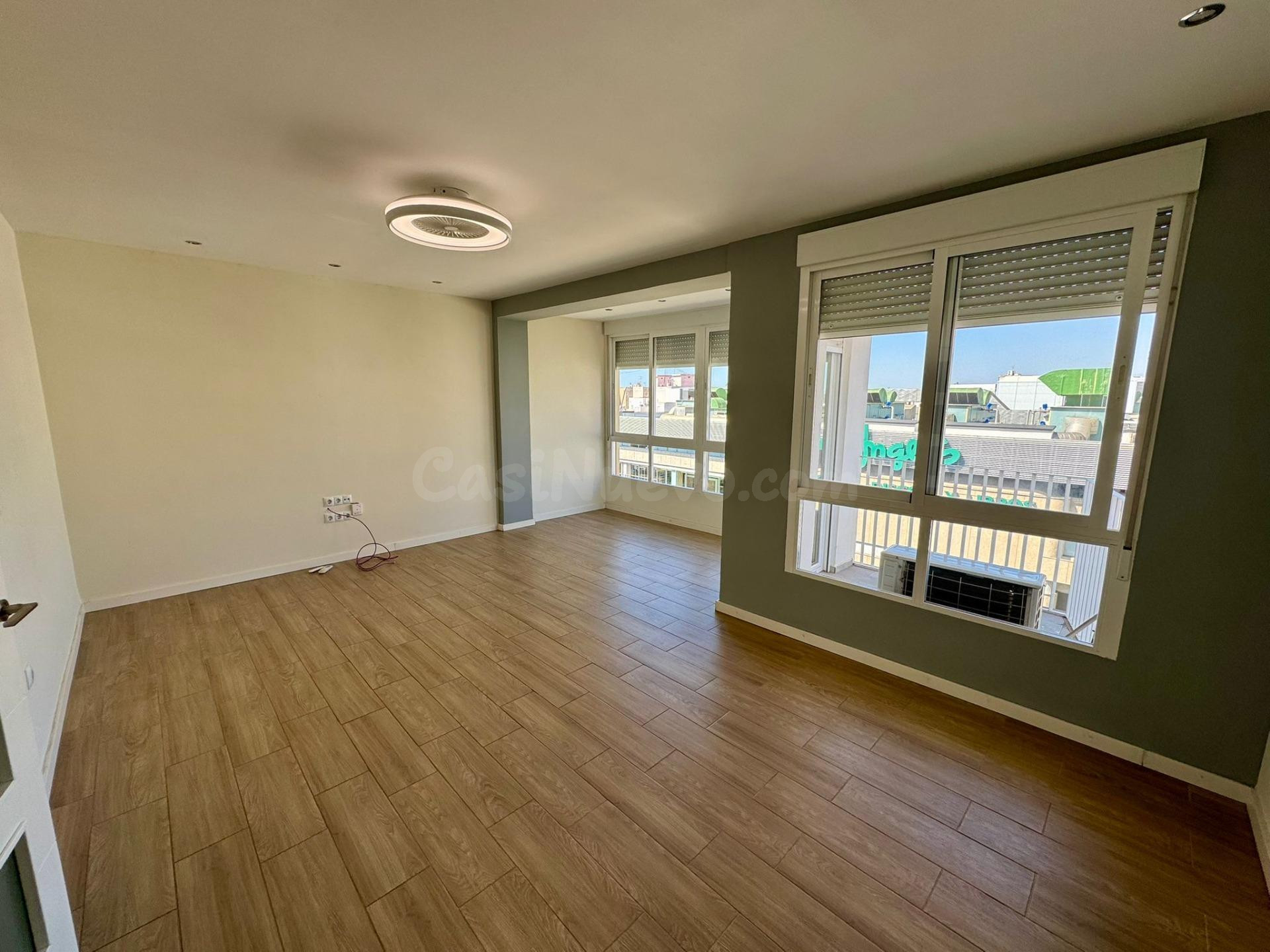 Vivienda totalmente reformada en pleno centro de Alicante co - foto 5