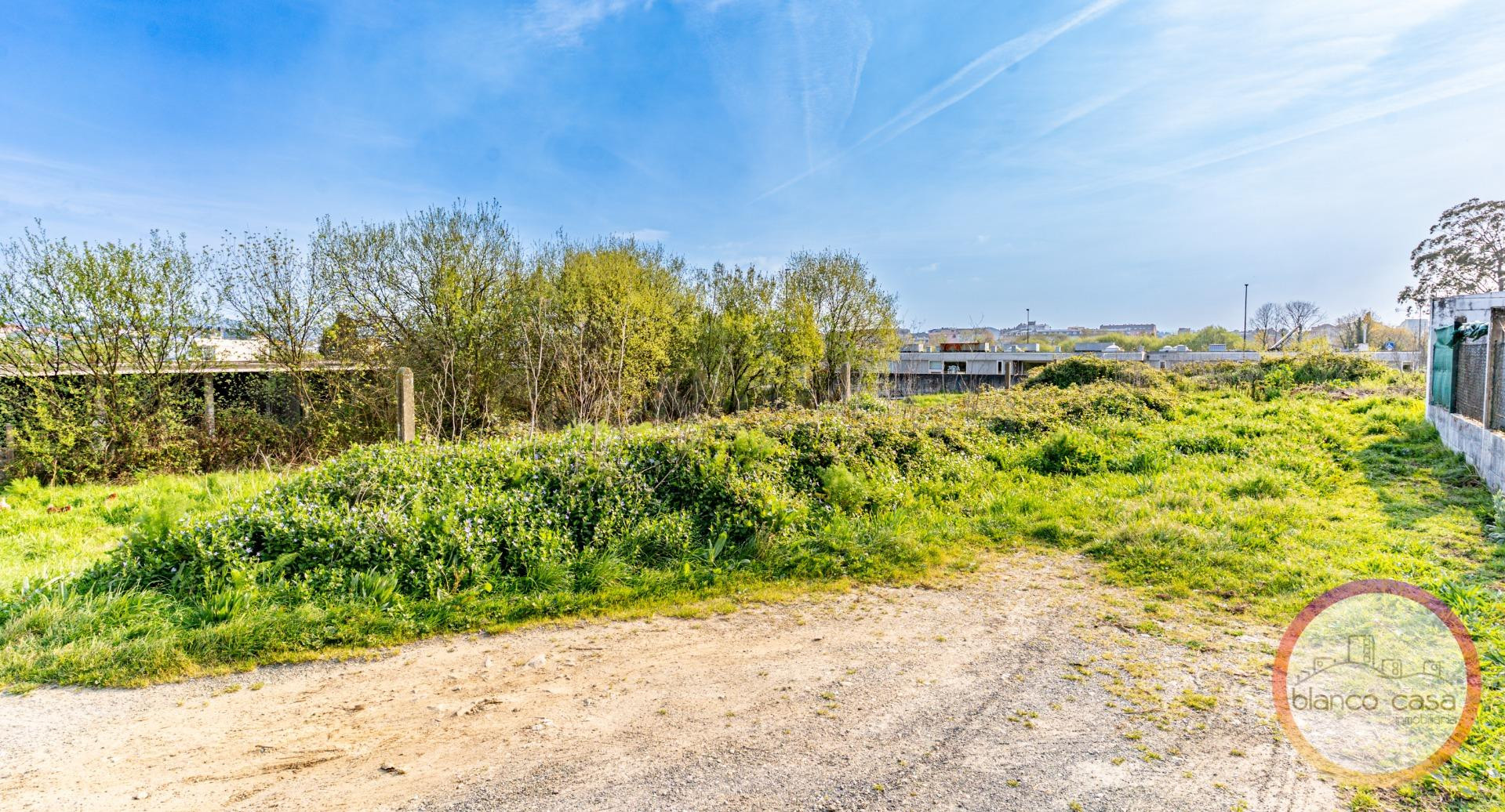 Oportunidad DE INVERSIÓN en CARBALLO (A Coruña) CONJUNTO DE 5 SOLARES