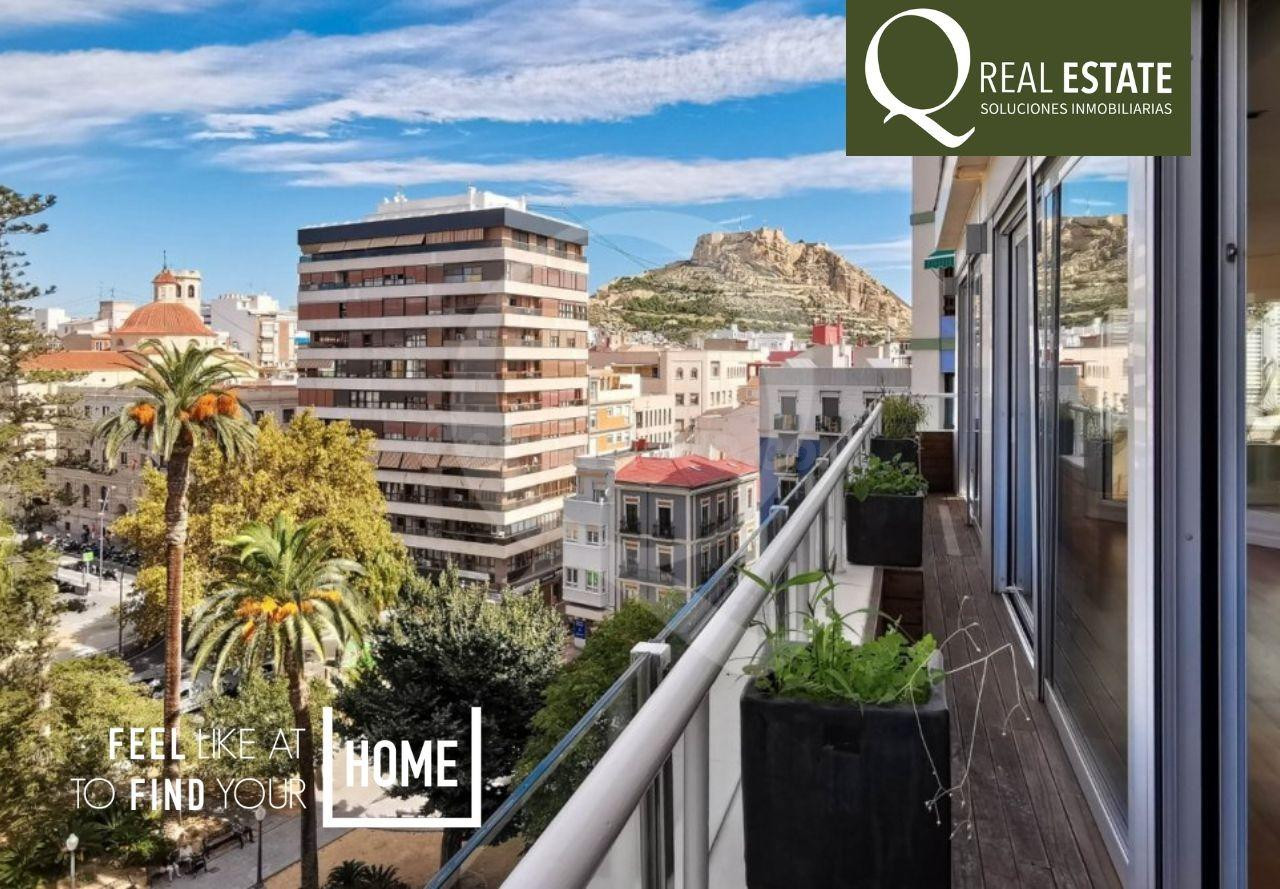 ÁTICO CON VISTAS INCREÍBLES EN EL CENTRO DE ALICANTE