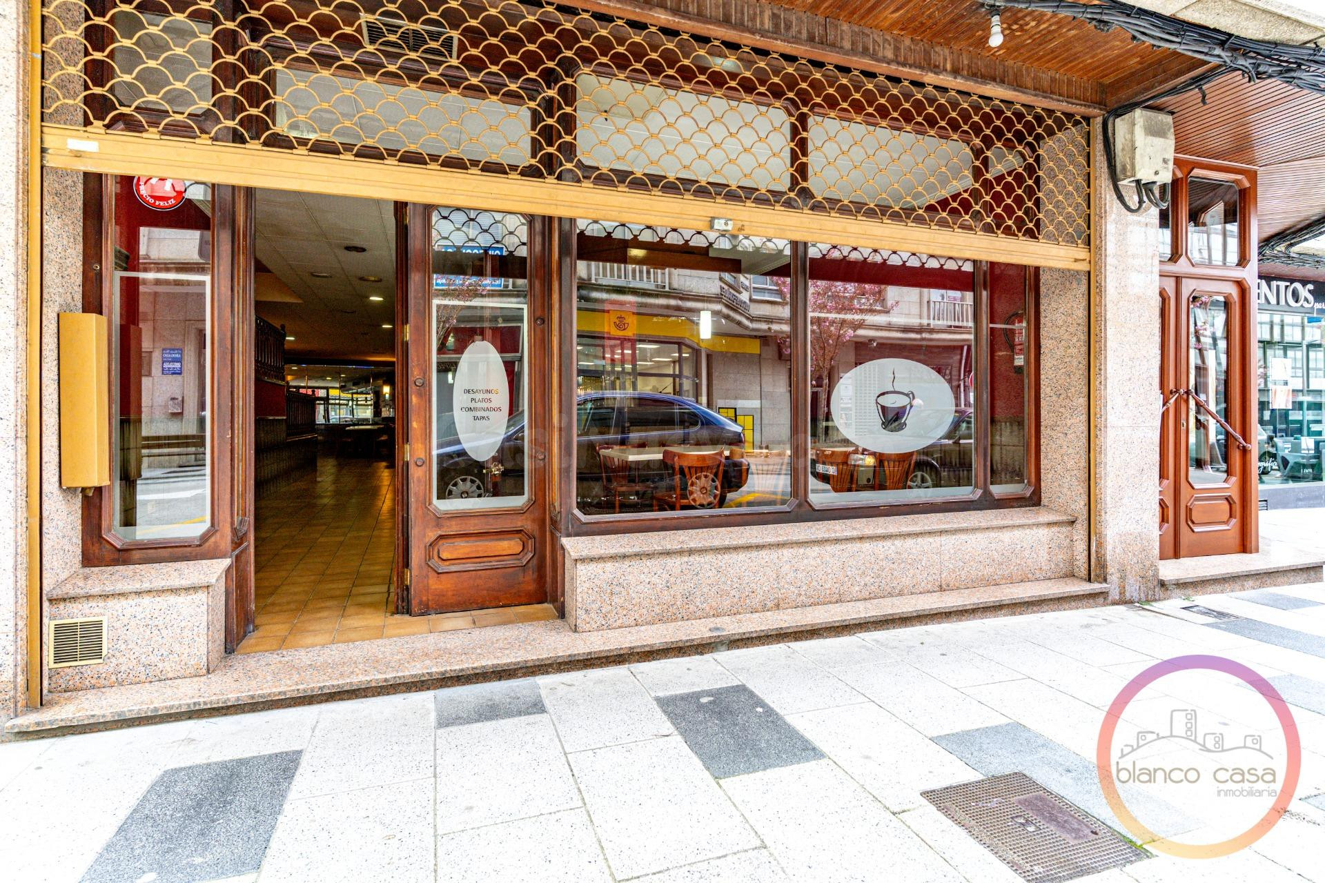 EN ALQUILER ☕LOCAL de HOSTELERIA en PLENO CENTRO DE CARBALLO (A CORUÑA)