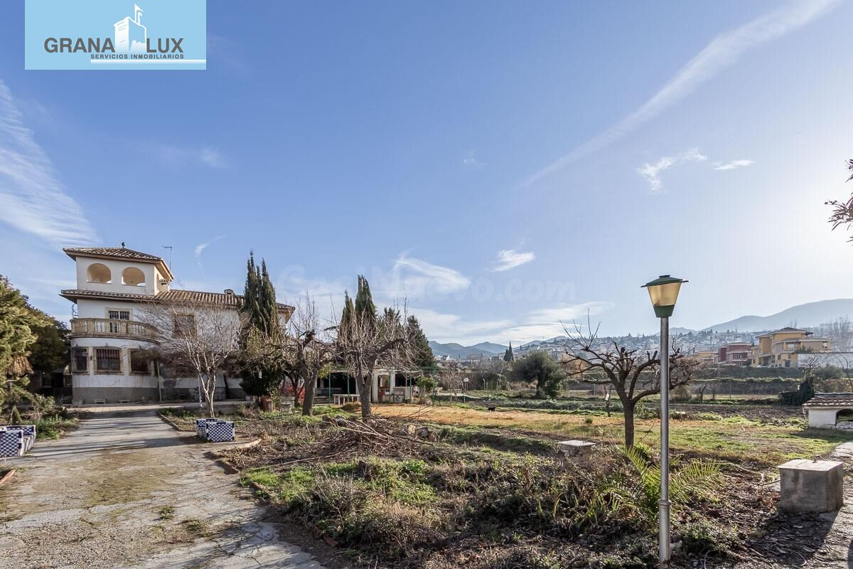 CASA CON MÁS DE 4000 METROS DE PARCELA EN MONACHIL - foto 2