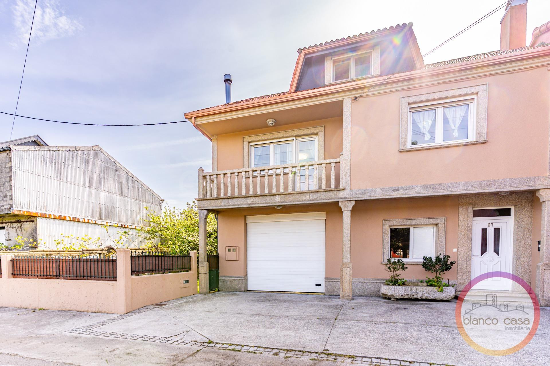 ¡CASA LISTA para ENTRAR con 382 m2 con TERRAZA+ TERRENO por  - foto 2