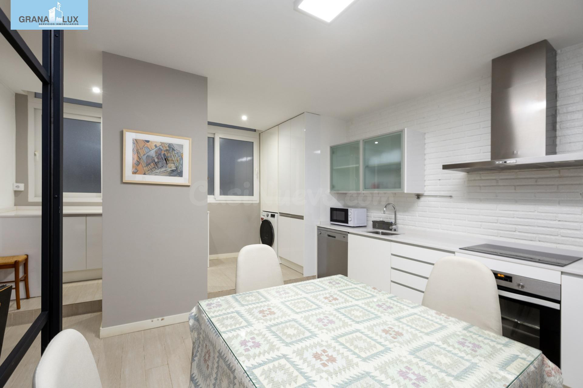 ESPECTACULAR PISO DE 4 DORMITORIOS EN PEDRO ANTONIO DE ALARC - foto 4