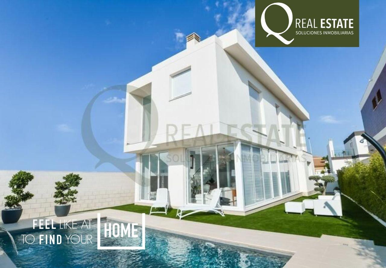 VILLAS EXCLUSIVAS EN GRAN ALACANT: LUJO, DISEÑO Y CONFORT EN UN SOLO LUGAR