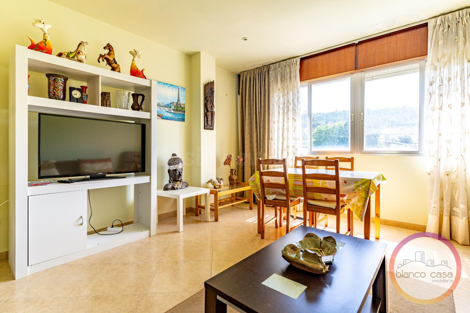 PISO para ENTRAR a VIVIR en  Ponteceso(A Coruña) por 69990€. - foto 3