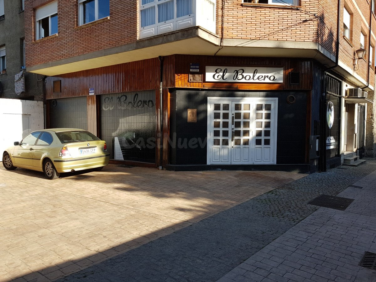 LOCAL COMERCIAL
