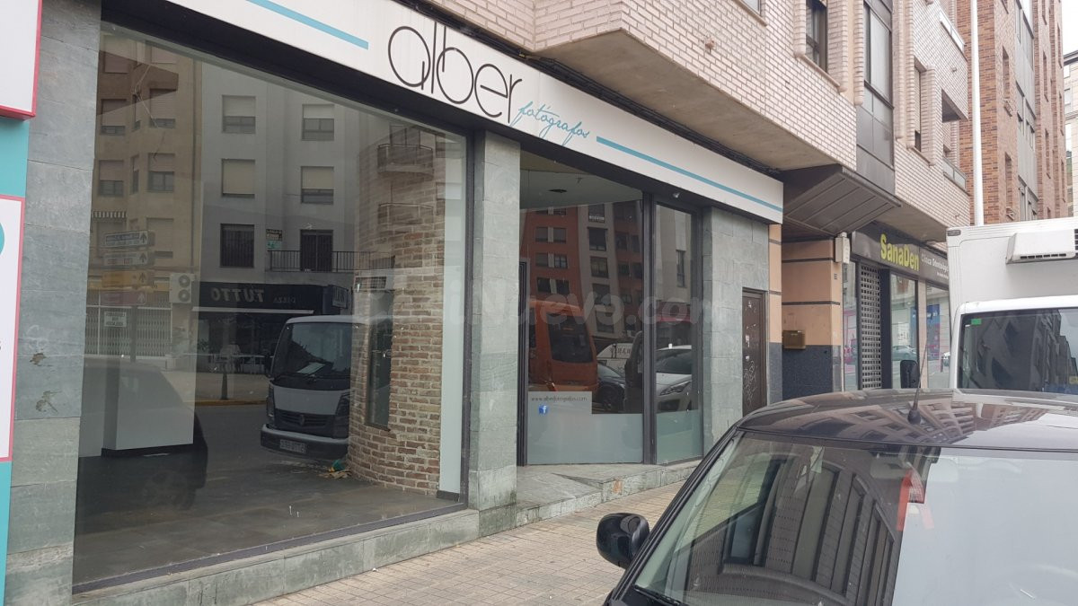 Local comercial 139m² en alquiler - Centro