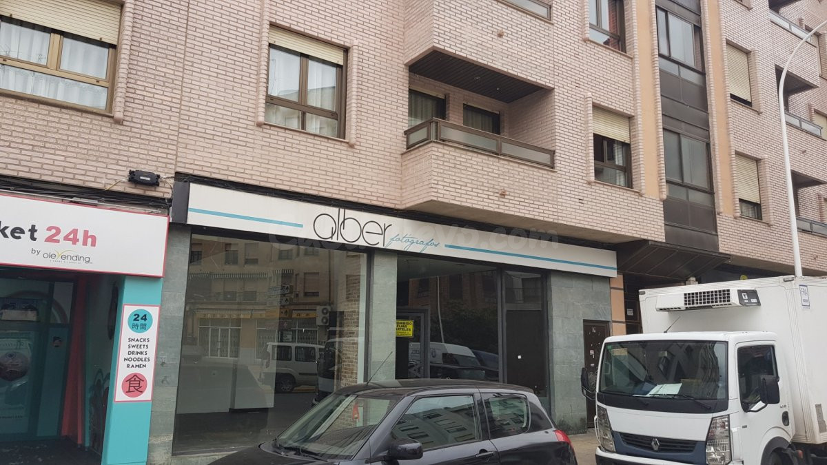 Local comercial 139m² en alquiler - Centro - foto 2