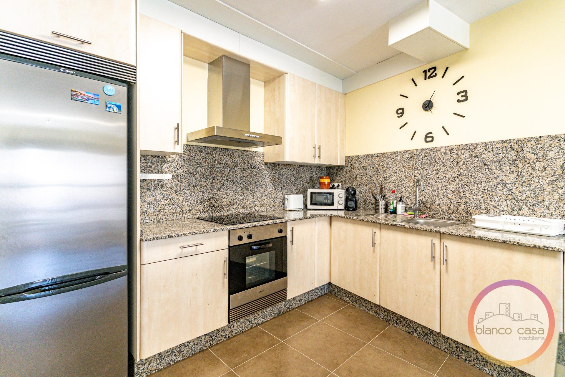 PISO EN ALQUILER en Malpica de Bergantiños totalmente AMUEBL