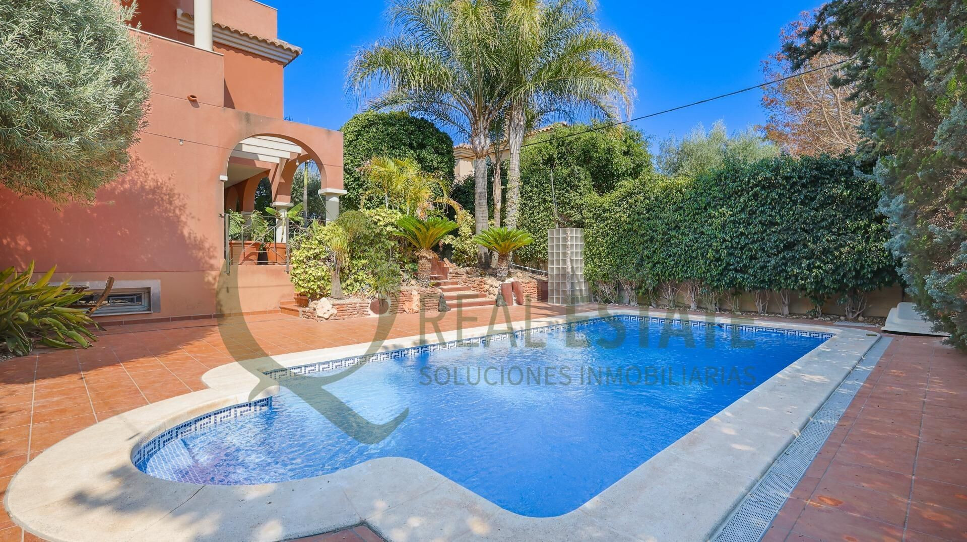 Chalet independiente en Avenida Miguel Hernández, San Juan , - foto 3