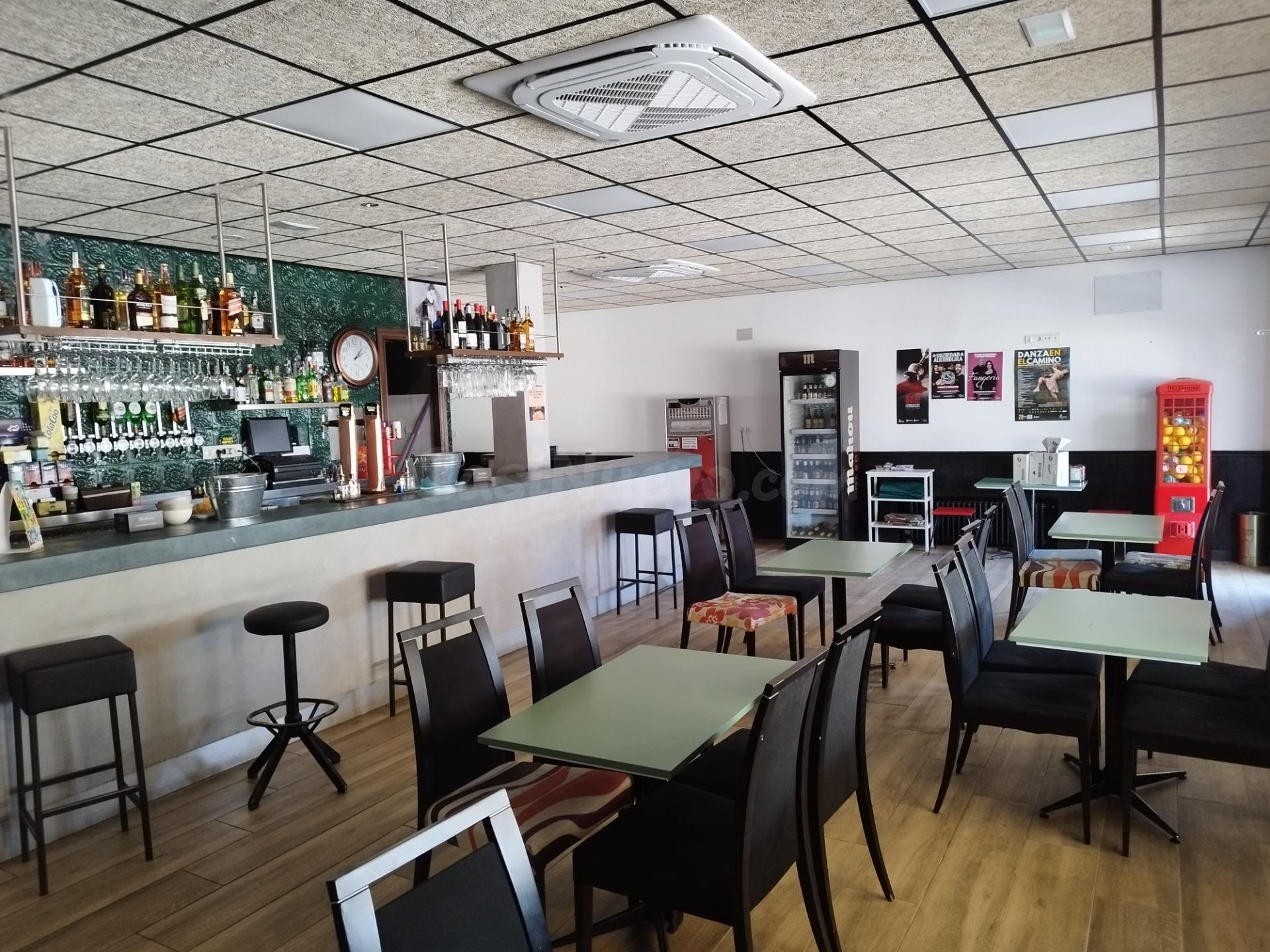 Bar en funcionamiento - foto 2