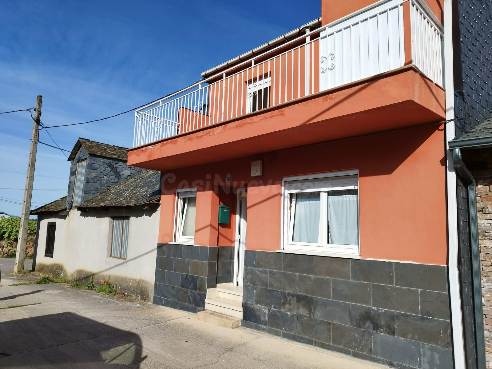 Casa 2 habitaciones 84m² en venta - Centro