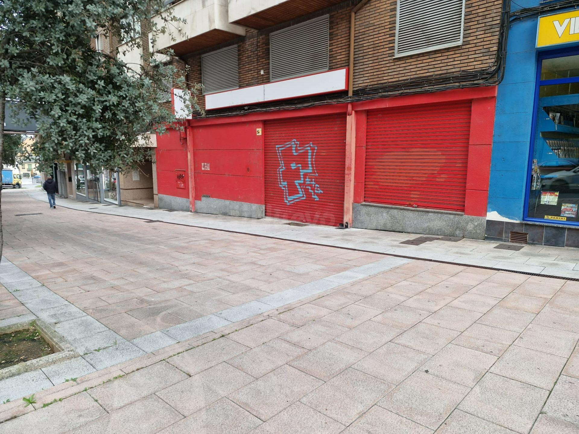 Local comercial zona alta - foto 3