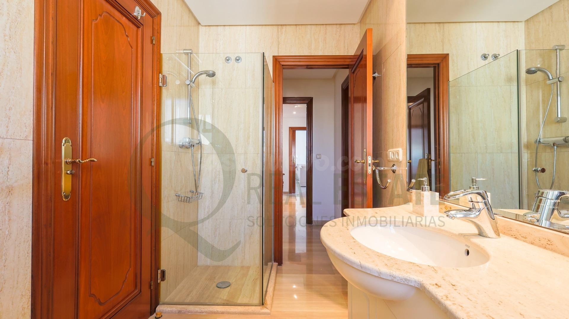Ático 7 habitaciones 800m² en alquiler - Alicante - foto 3