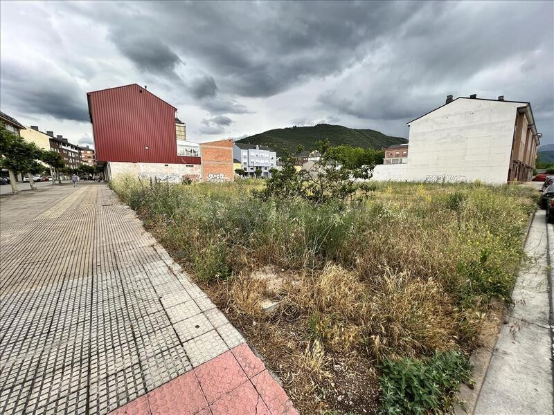 Terreno urbano Flores del sil - foto 2