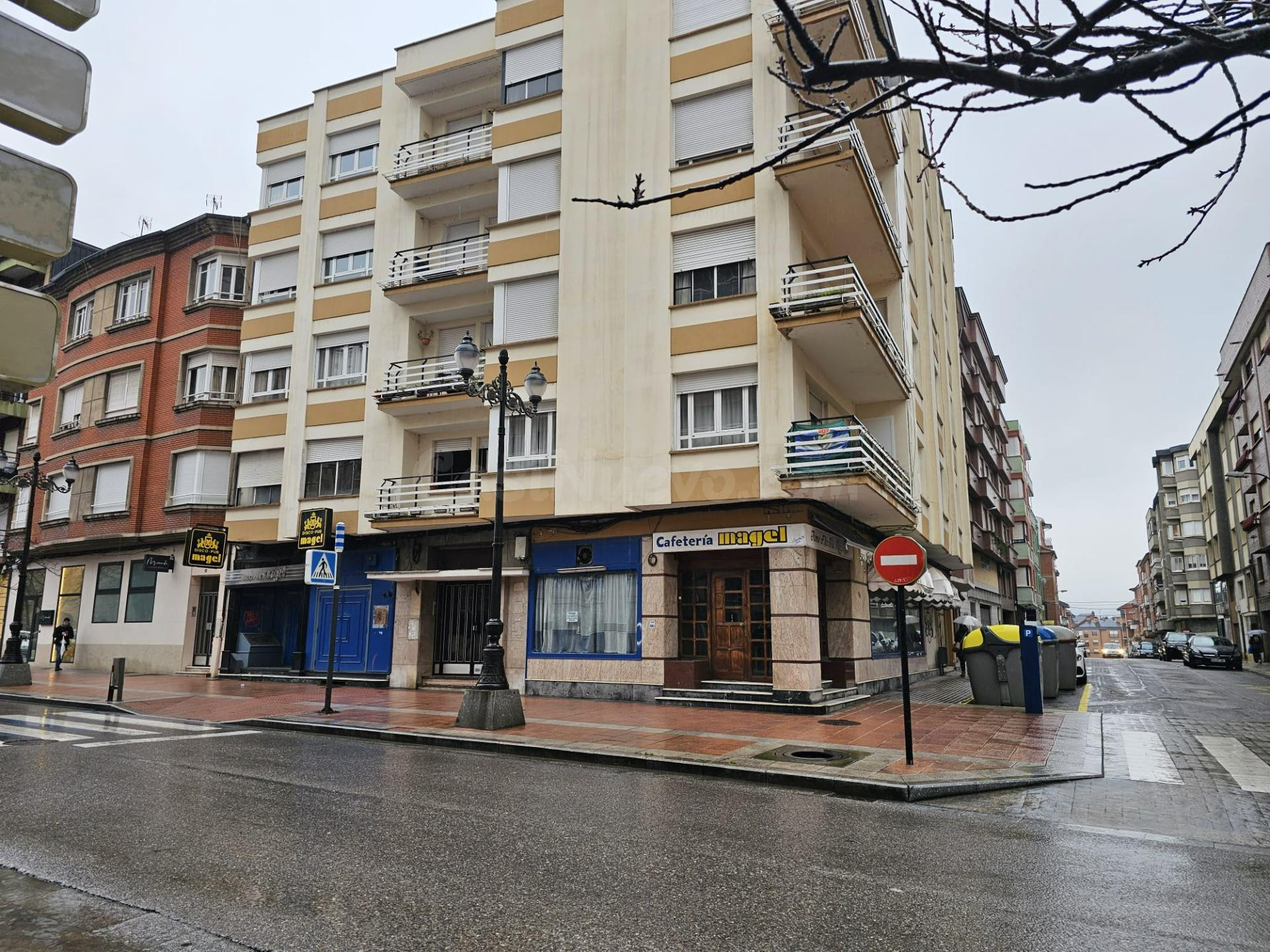 Amplio Local Comercial en Ponferrada - Zona Alta