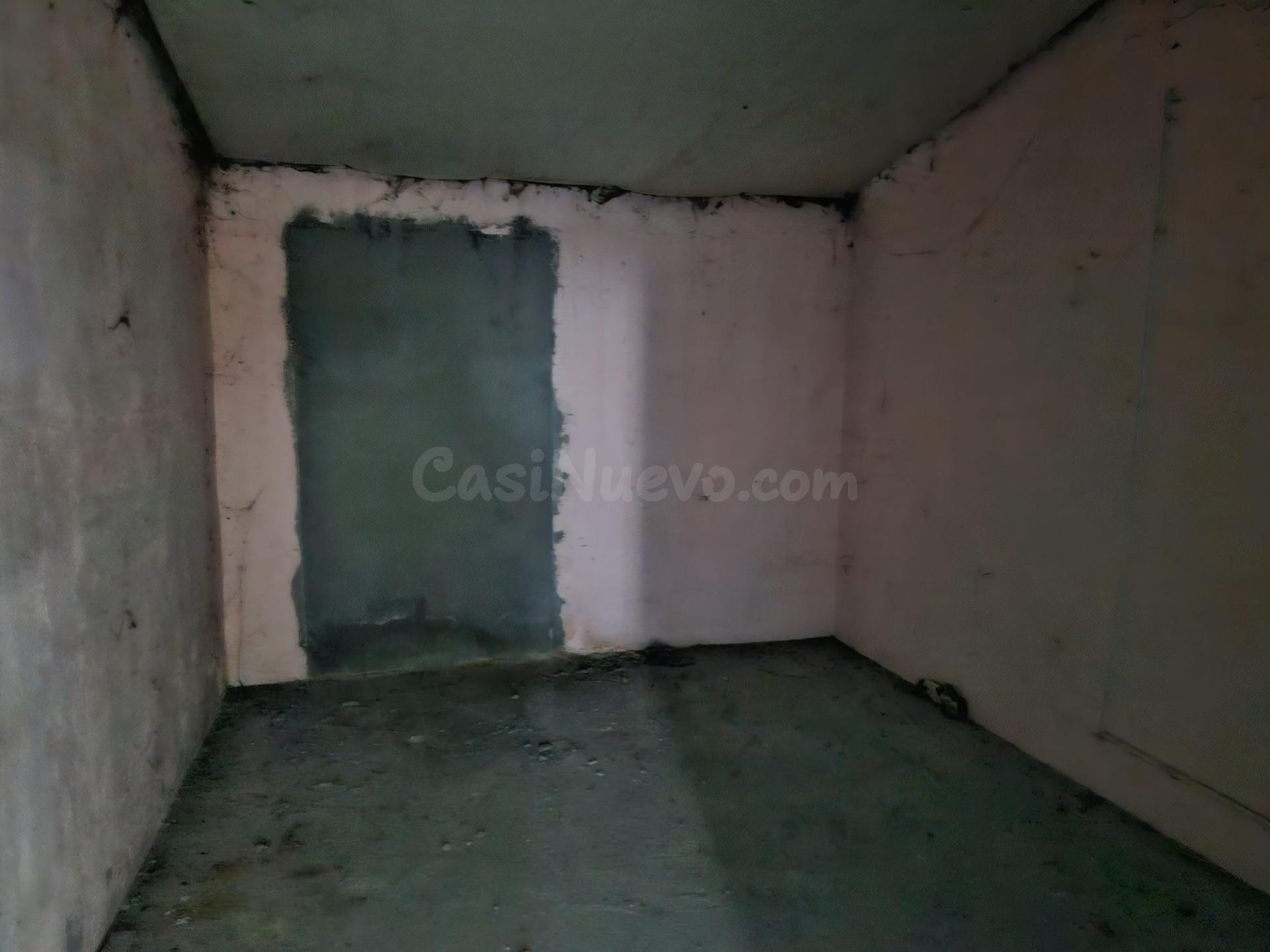 Amplio Almacén en Venta en La Martina, Ponferrada - foto 5